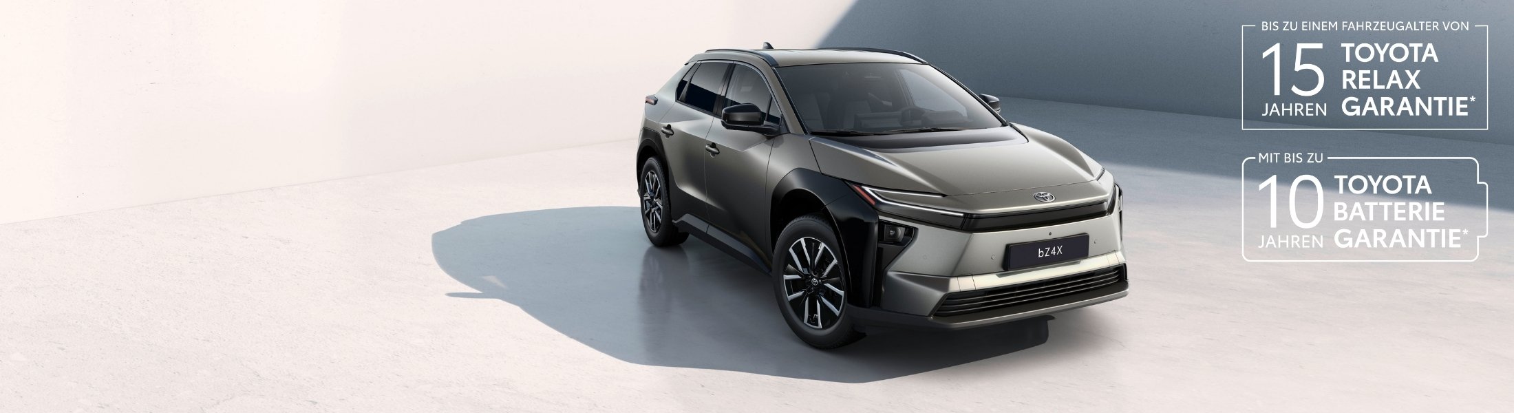 metallicfarbener toyota bz4x von schräg vorne